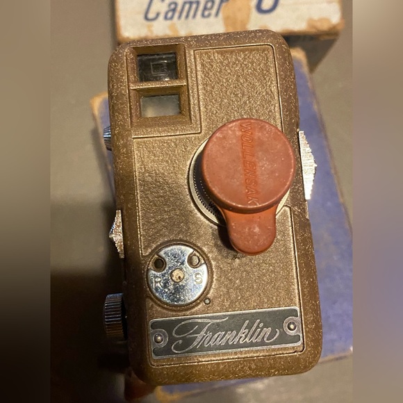 Vintage Franklin Magazine 8mm Movie Camera w/ Original Box – Model 115